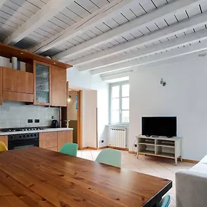 https://domus-dea-citta-alta.it-lombardy.com