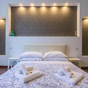 Apartment Stazione San Pietro 20, Rome