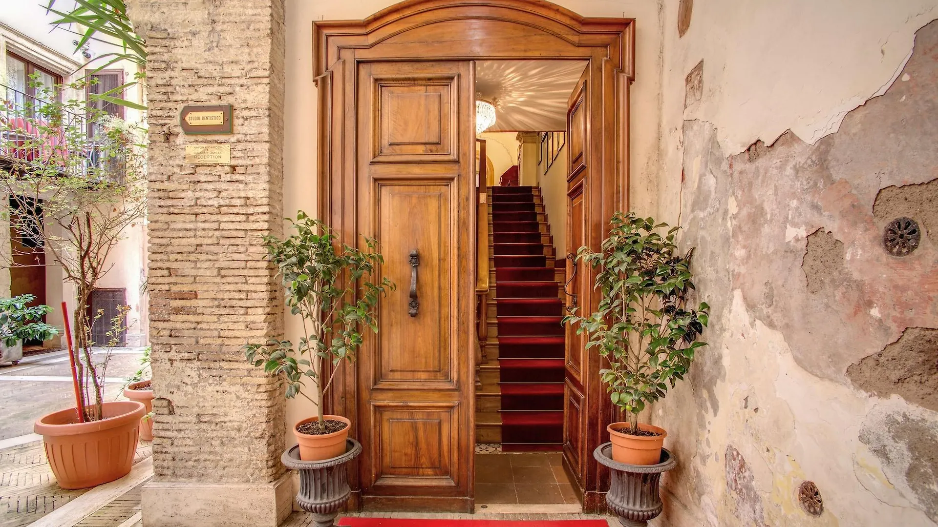 Navona Gallery Suites Roma